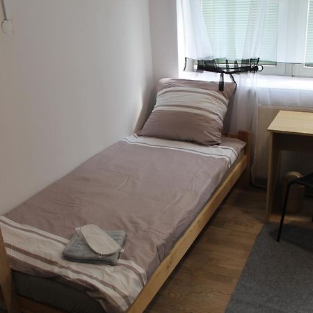 Saska Ochota Forest Guest House Warsaw Luaran gambar