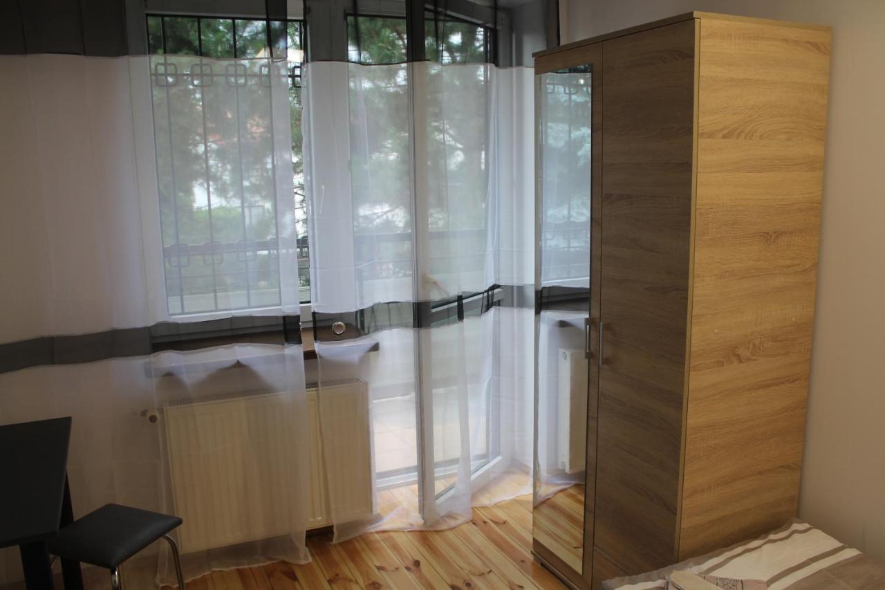 Saska Ochota Forest Guest House Warsaw Luaran gambar