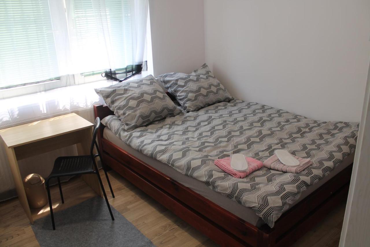 Saska Ochota Forest Guest House Warsaw Luaran gambar