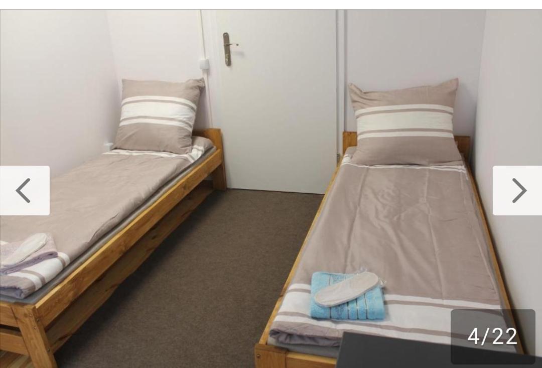 Saska Ochota Forest Guest House Warsaw Luaran gambar